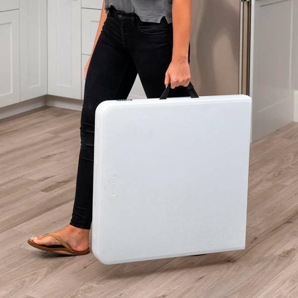 V9HCE8ABDA5AD433A3845EC5E43205EE94FR7066071P3