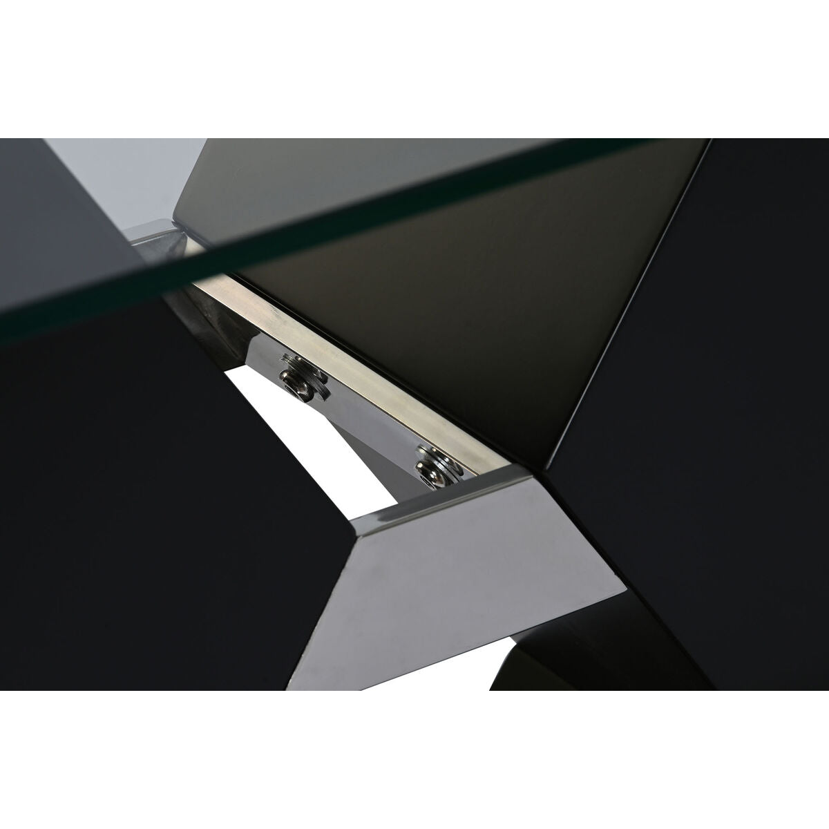 V9H5C6DEDAD61AB050E17C8CE4EB906BAE7R4402595P4