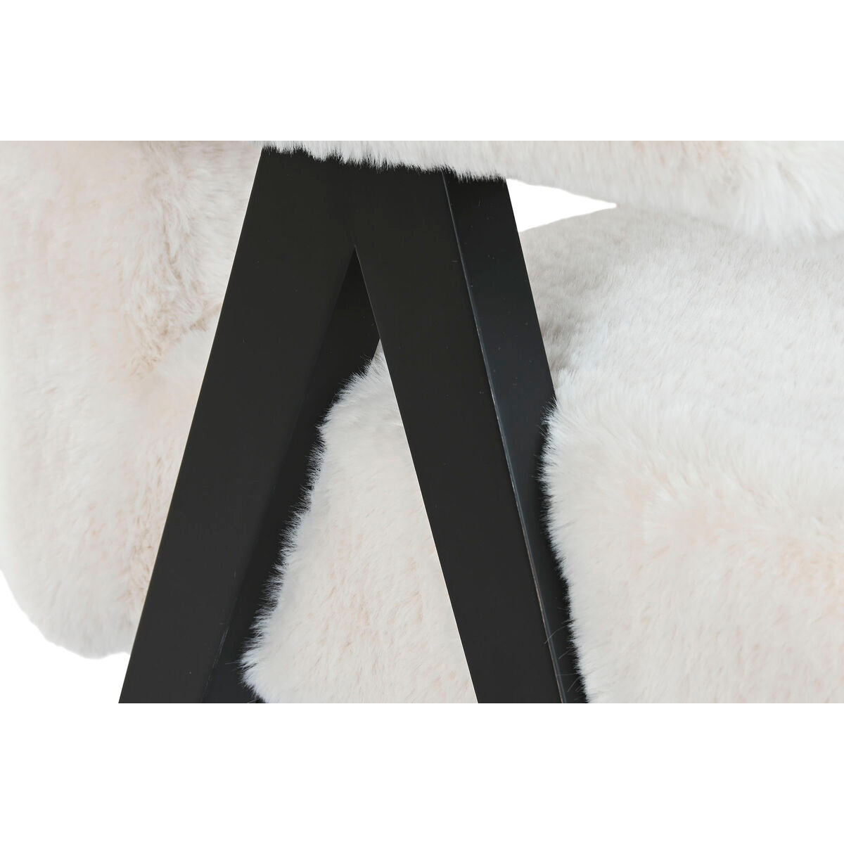 V5HC137025CD712C05801BF7FDBB4C710C3R5668505P6