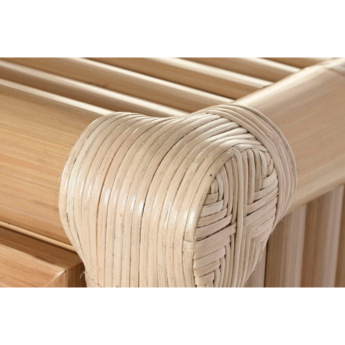 V3H17C7AECDE6B92ADFB43B98905186EAEDR7145174P6