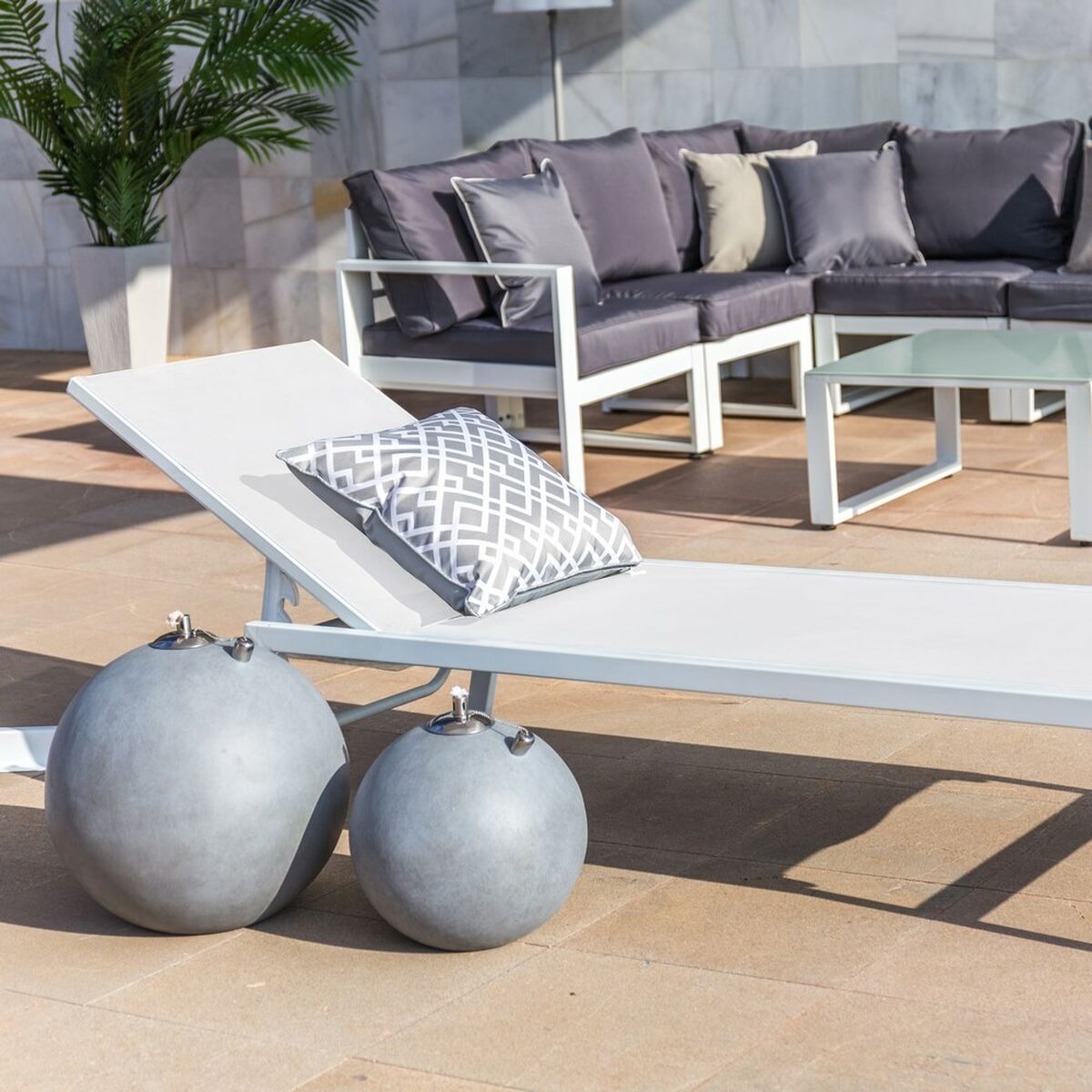 V8HC3C408A0B3C15A00429EE8BA4891D4B4R3975045P2