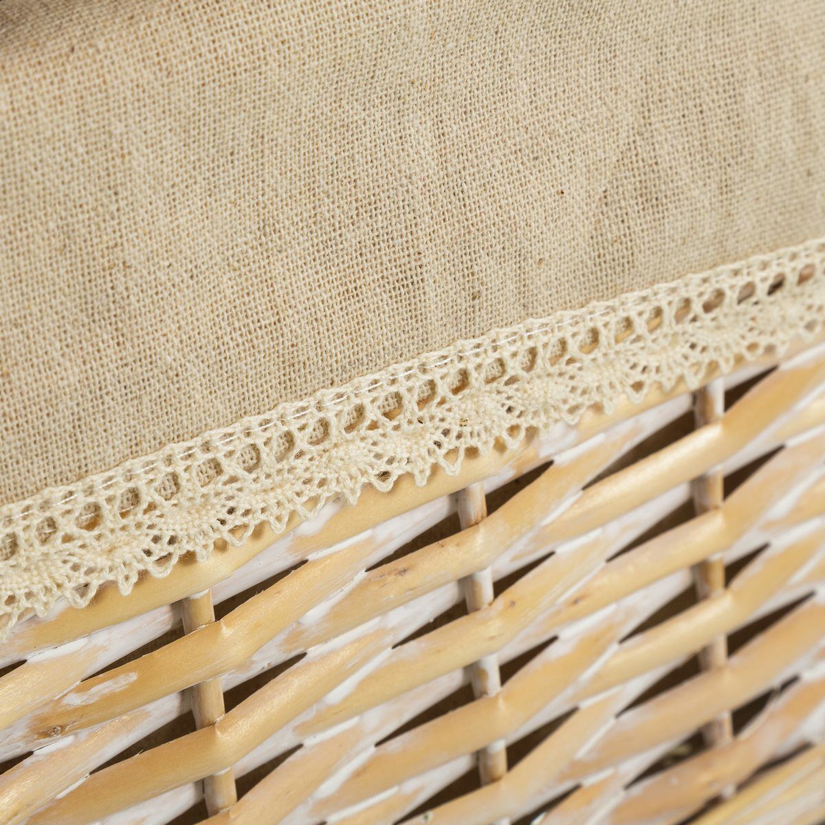 V6HA038C793236FA40900FCEFAD8B7C995BR5480788P4