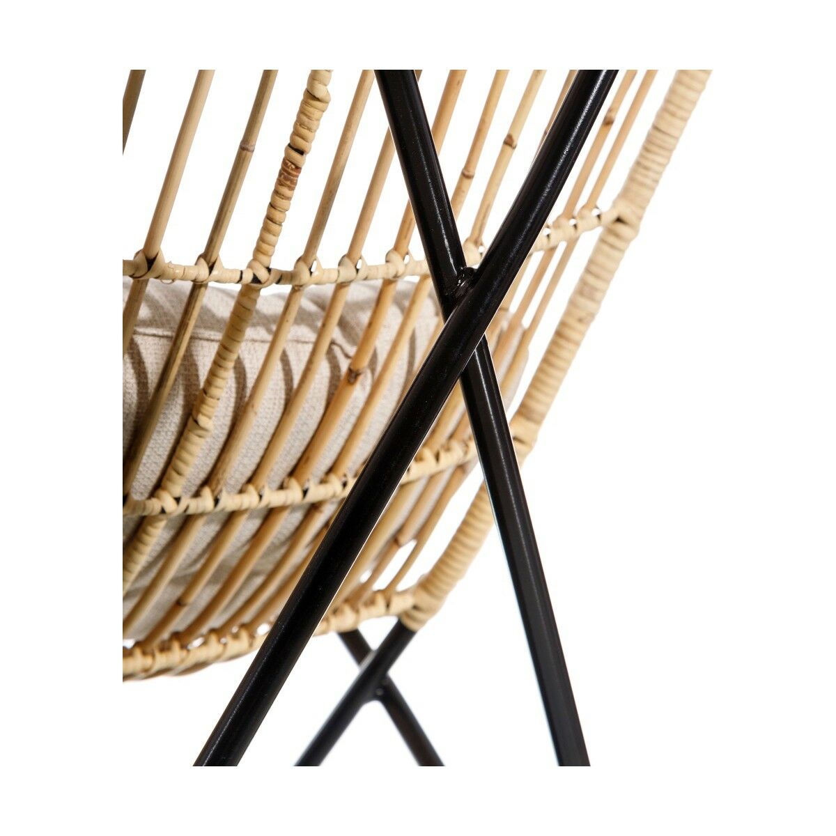 V8HFE92E9A508D94D3B5F5D9671B8CD70FAR4940482P5