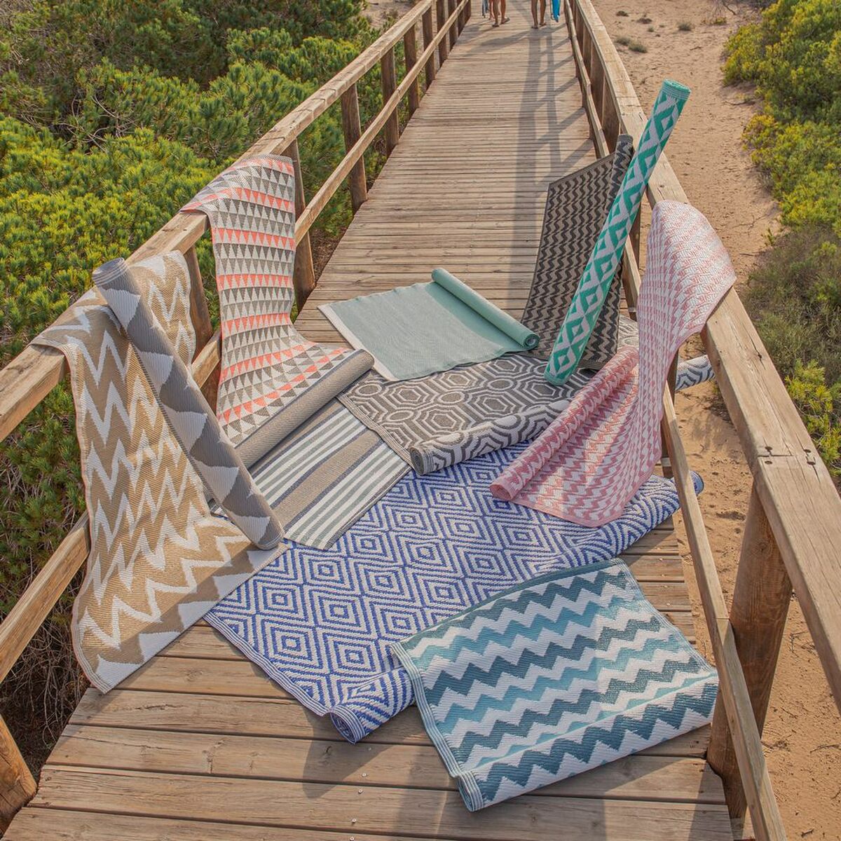 V7H22BDB22068CE11CEE5588562BDE3768AR3926593P4