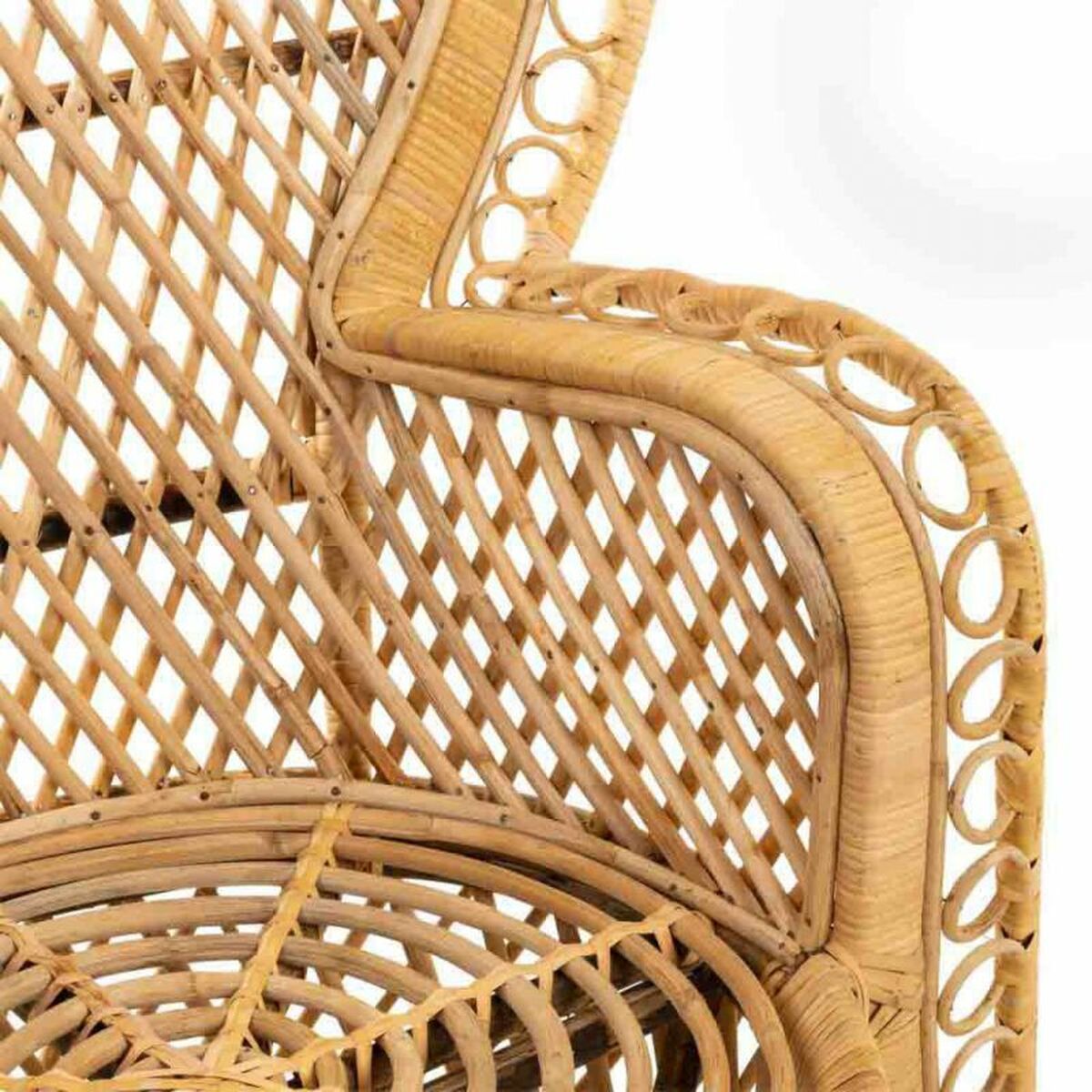 V6H018E9D2C45D78A68D1B9A25640F6F37FR4836657P6