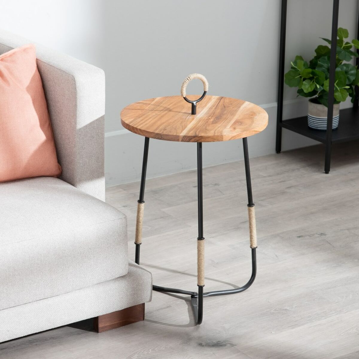 V8H09679FA91212CF8FAED3E37FBAD4E76FR7657759P2