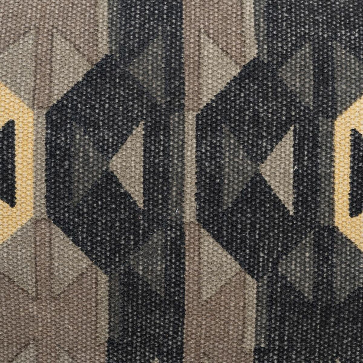 V6H0D2BAFC05BFD0E613A373DA992A068BER5129717P10