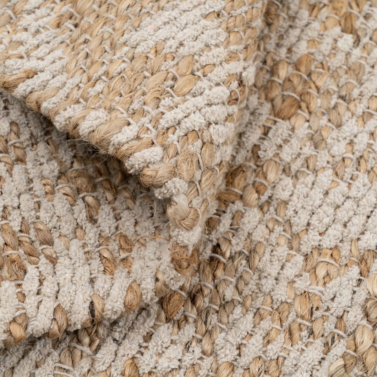 V7HCF40EACE8289E6CA3FC71B0E0E50677FR3670882P3