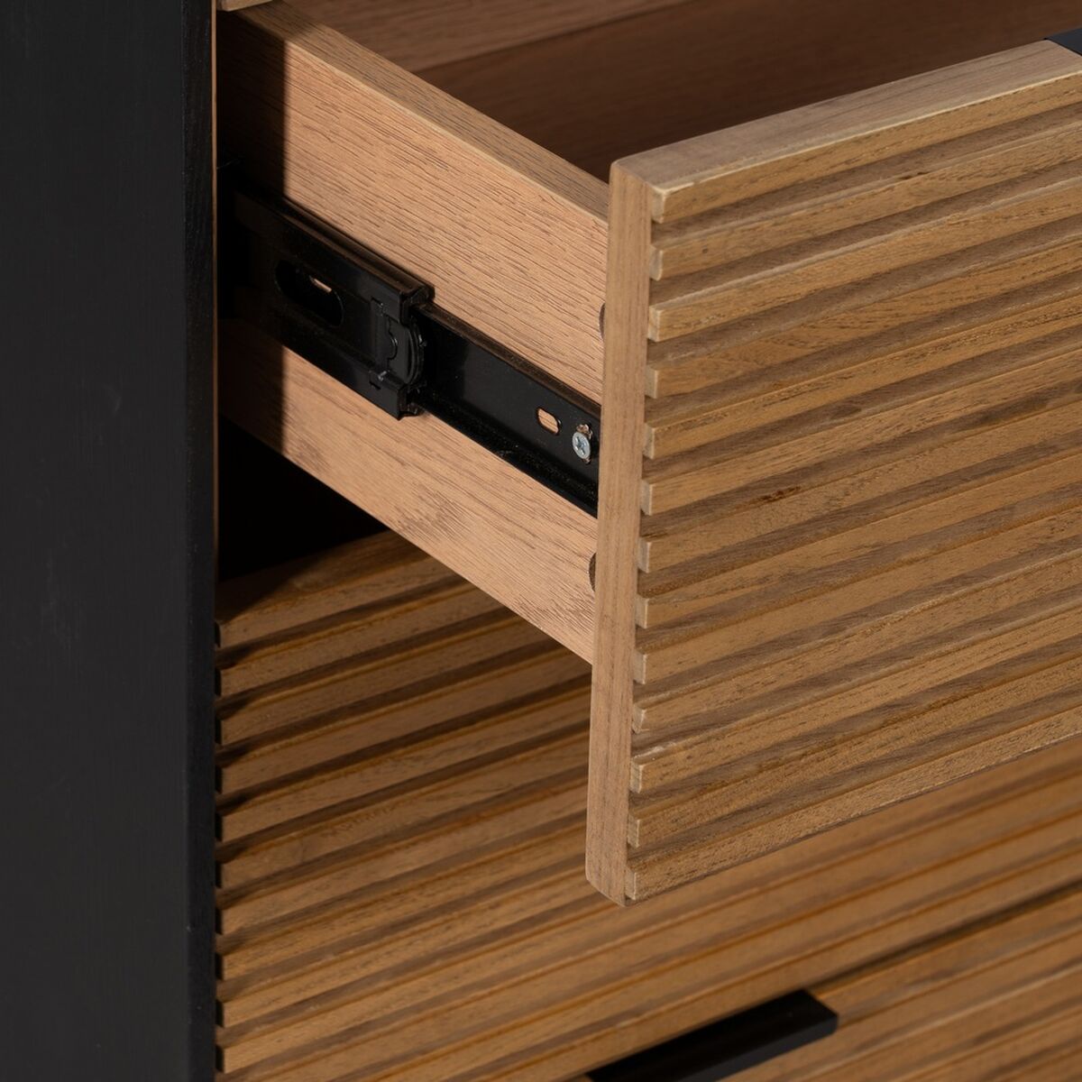 V5H076F22823490BC9809AA1446025609EAR5016982P6