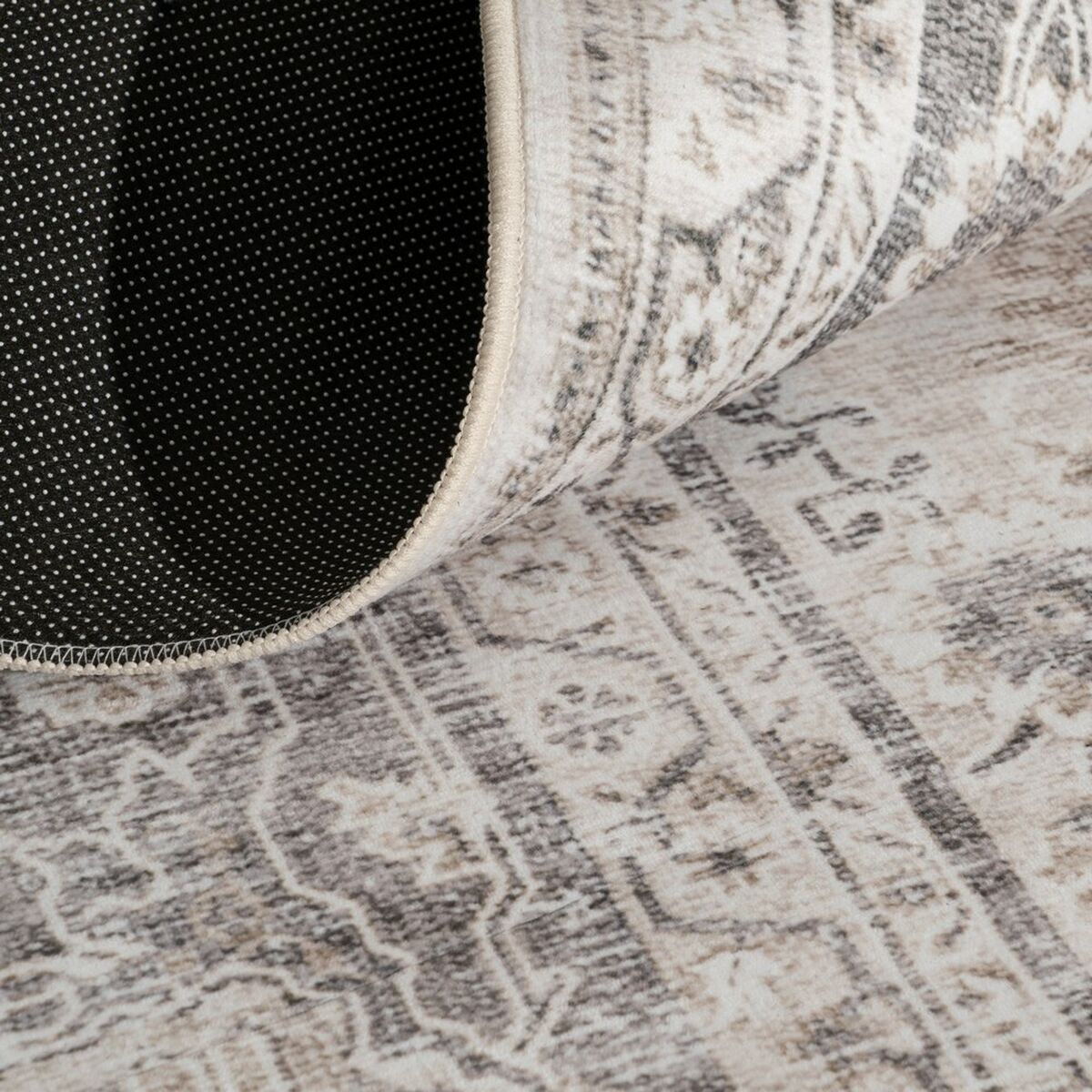 V4H3B9F372B3E6BA3B15EA76A4A7371701AR5467474P4