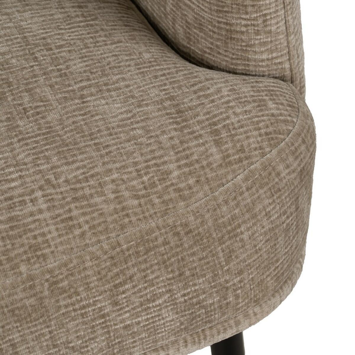 V6HE35EA1496CA747530A835BF3F824230ER5372310P8