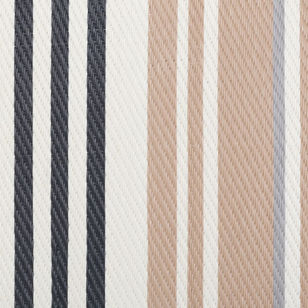 V9H73E9FD98C062431953F3C510407A252BR3926699P3