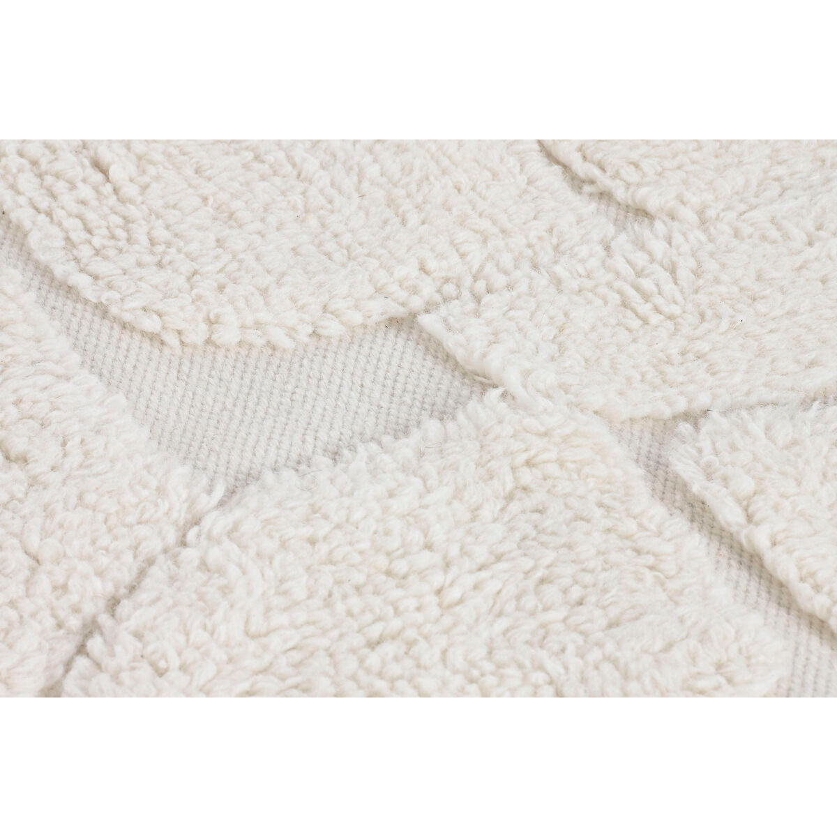 V7HDF18FAA9758EBEBBE3FD891AB767D167R6433889P3