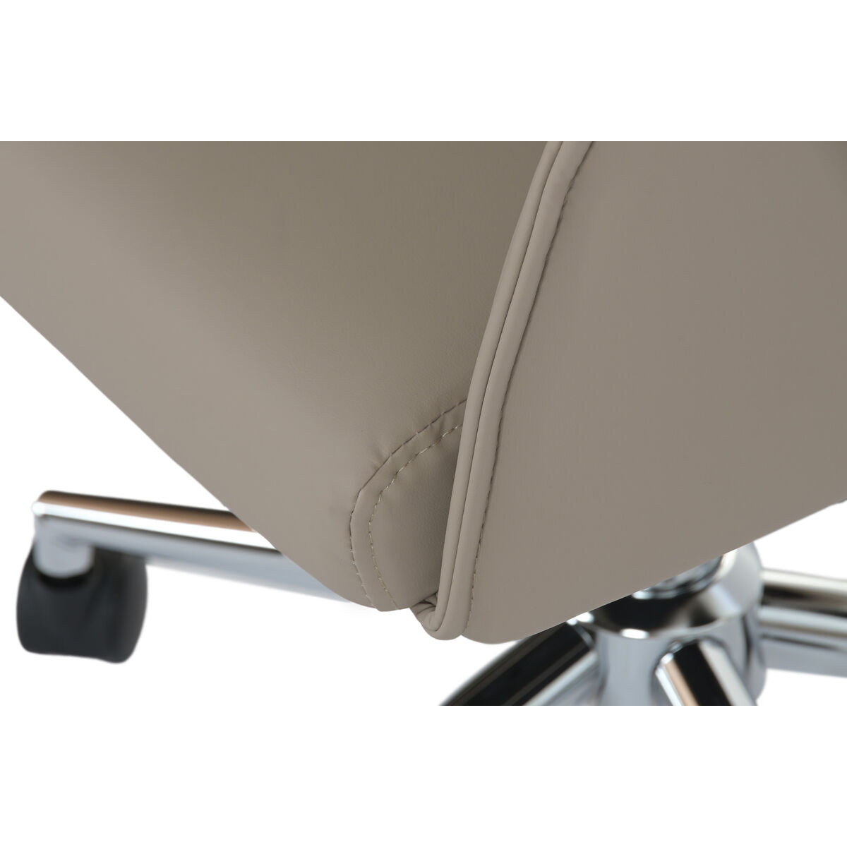 V4H4C5AE3743A303EE4AFAD01796DE038B1R7530246P5