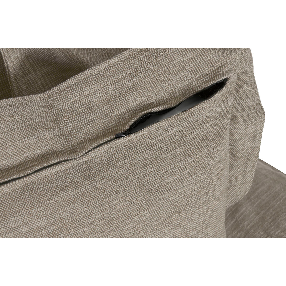 V3HF46B708F8E3584388966B7BE601AC907R7505029P7