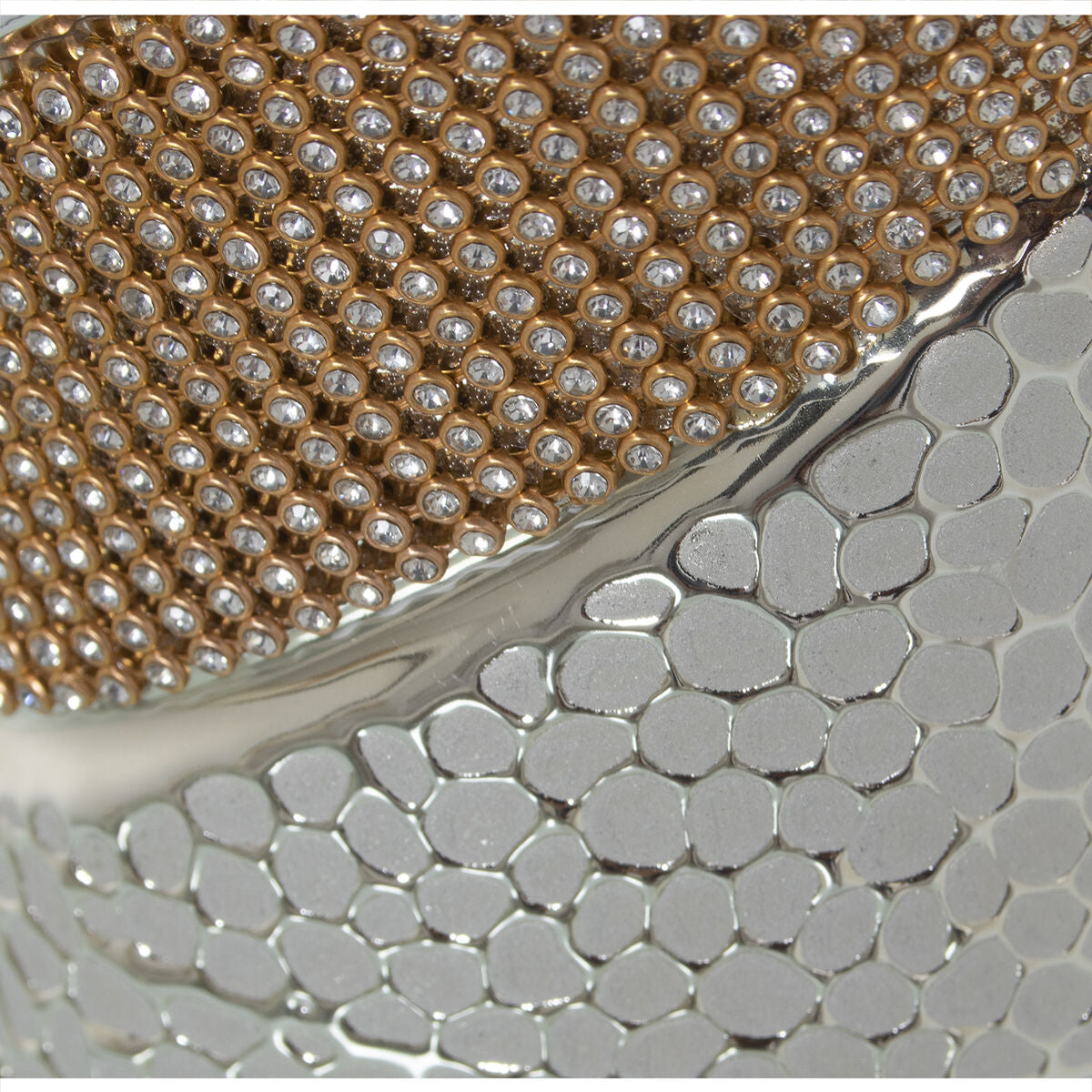 V2H32B2795E6C7192E761455A71297922BCR4582857P3