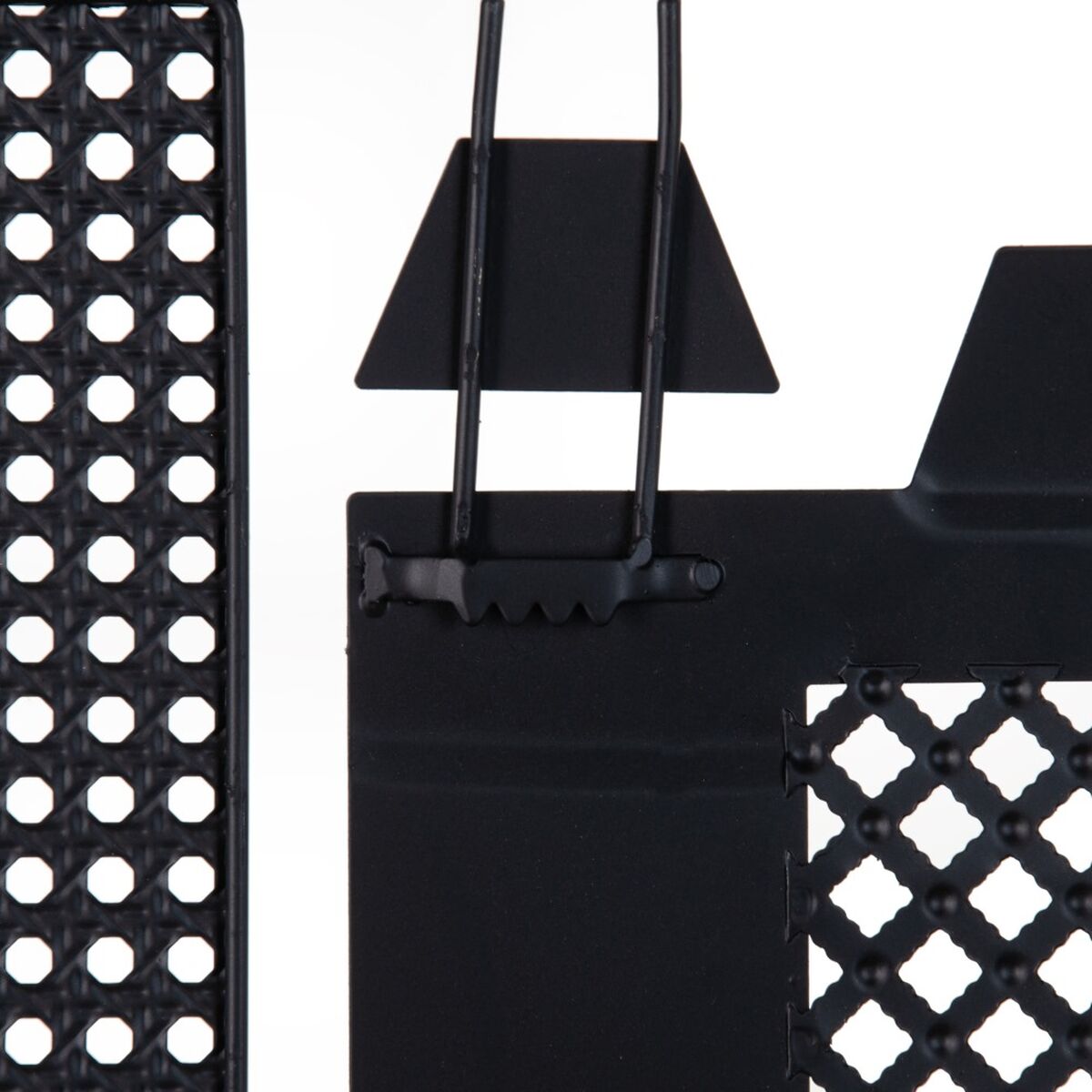 V8HD8294ADB11797FE6AAA4784774B9B9E7R4983776P7