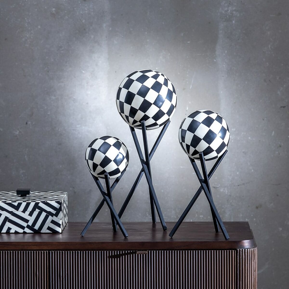 V6HC956DCB6A0682FE48DB30A1CD444EF0CR5128203P2