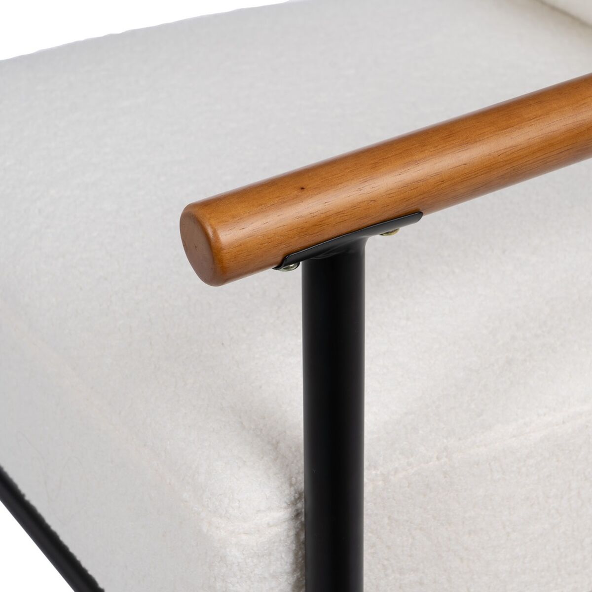 V6H4ABCB0053ED83413AFDB7CABC8485D4AR5016406P7