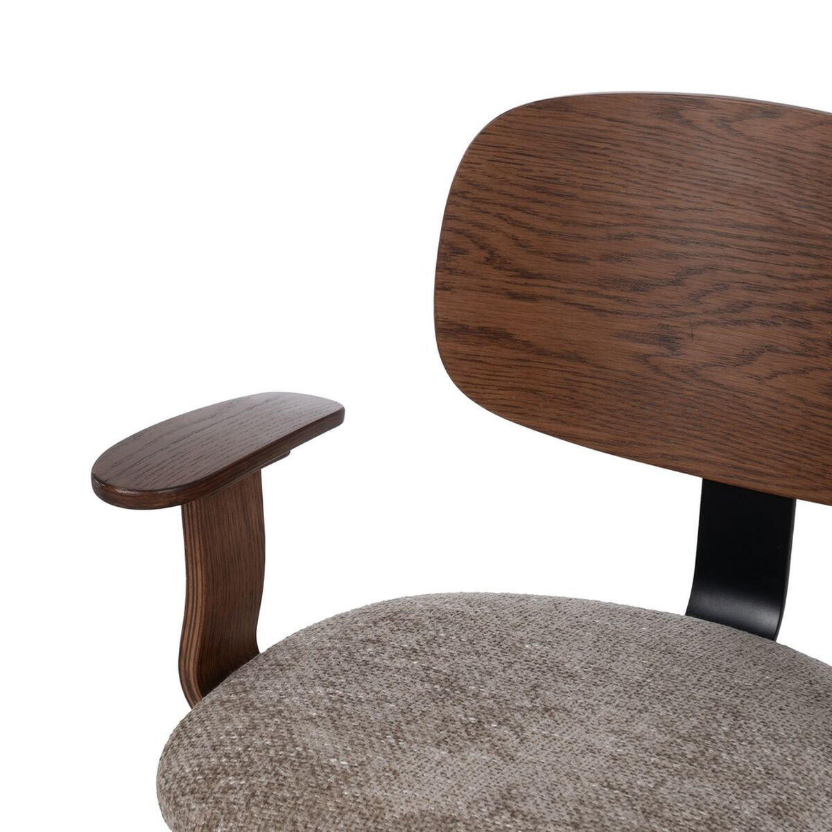 V5H8CFFC77B4470A1D920F07AE8A588E46CR5130798P6