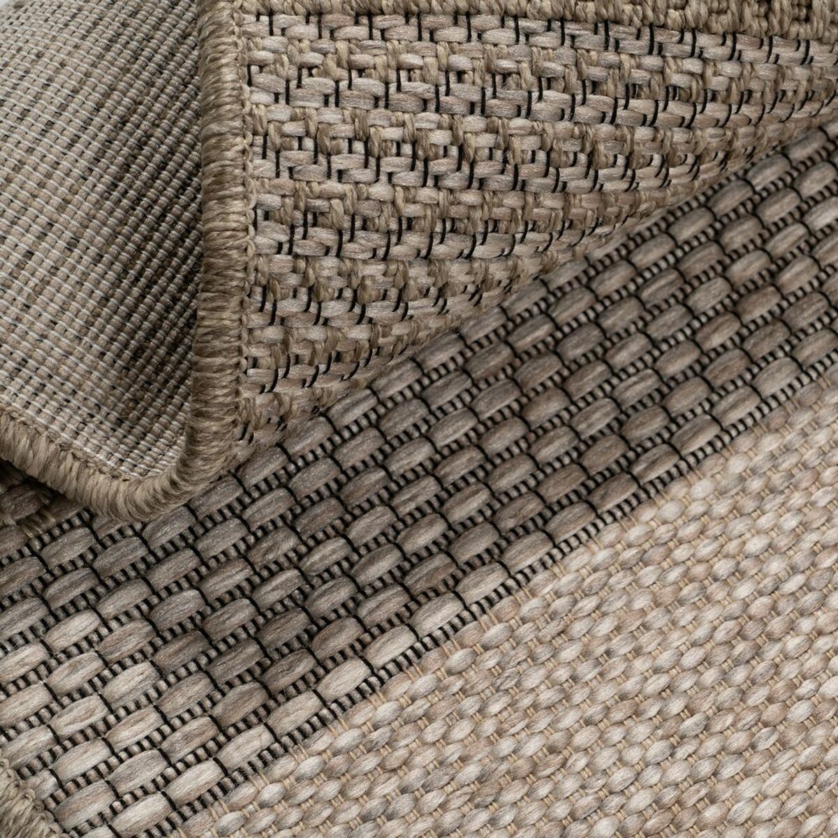 V4HBCABE9A9D41714F6742CE02F5BFEB4B6R5370032P3