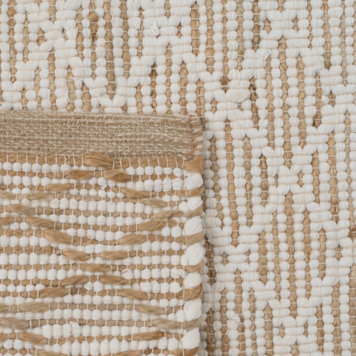 V4HCFBC23A85C67E2FC3D8972D4BAC2B33DR5369958P5