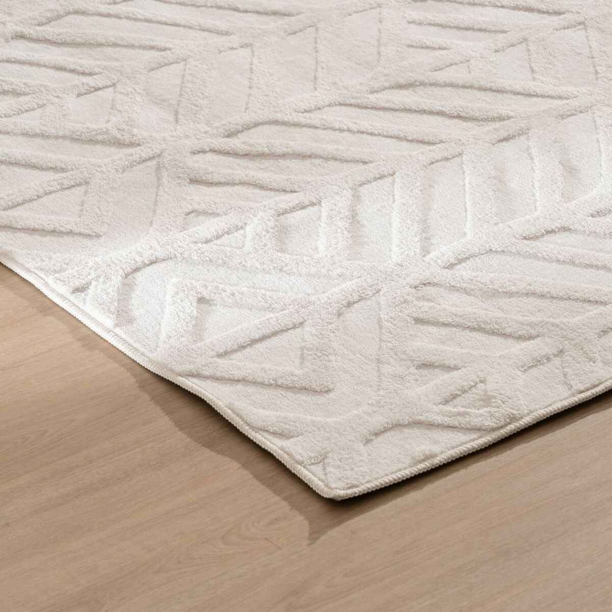 V4H7A0C4027D002B0DEE818245657BF8824R5467226P3