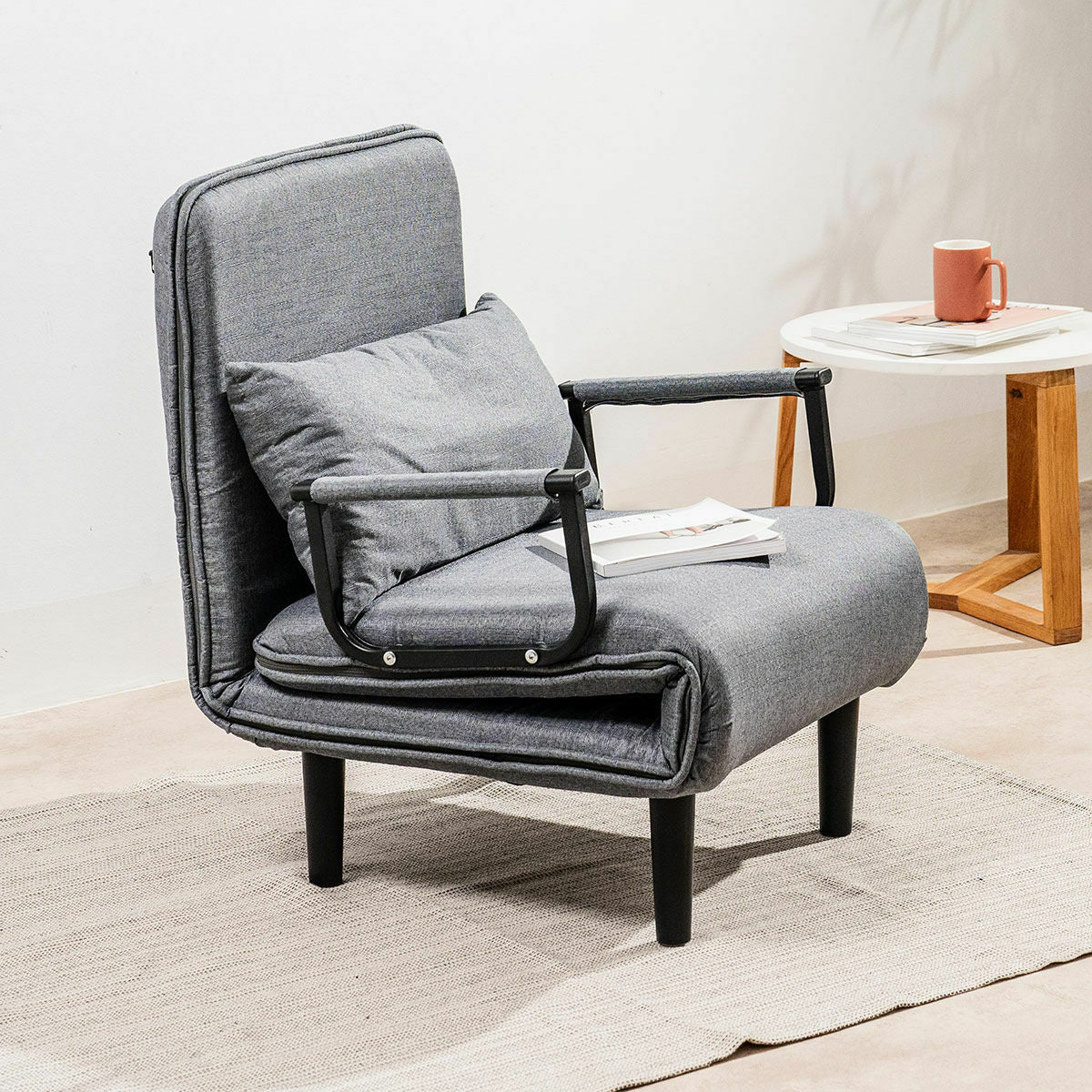 V4HE686DAFE75577D281D5A853BDAF93C49R6932745P10